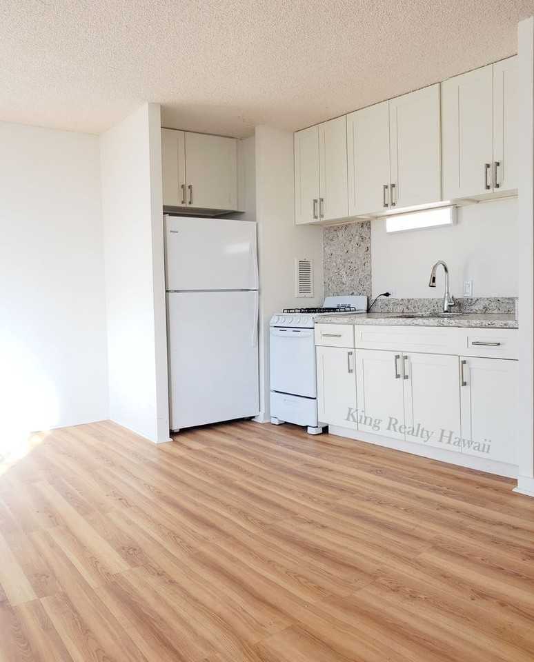 1550 Wilder Ave #A704 - Photo 2 of 18