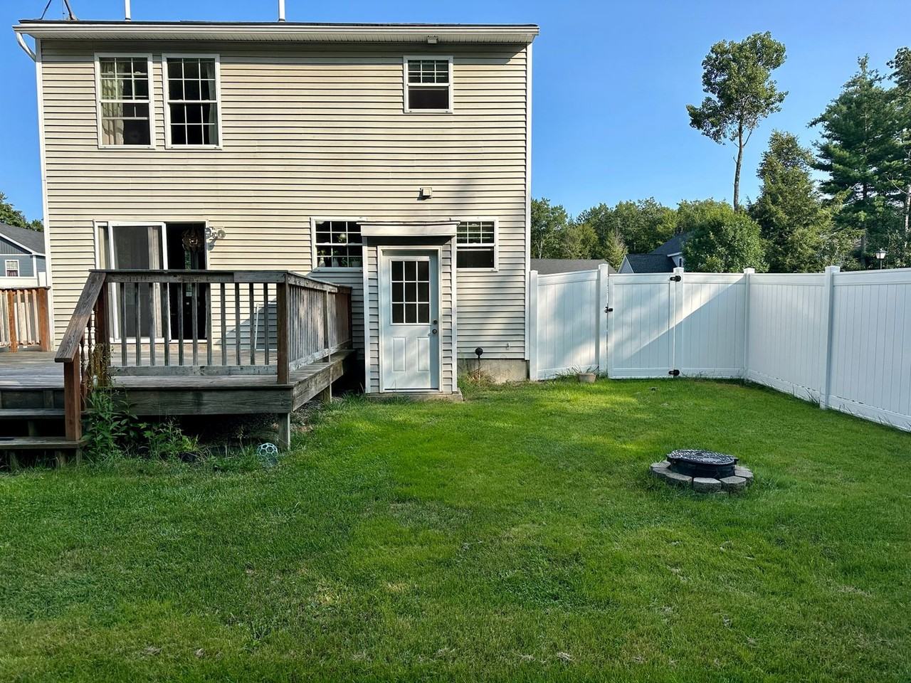 39 Merganser St - Photo 5 of 45