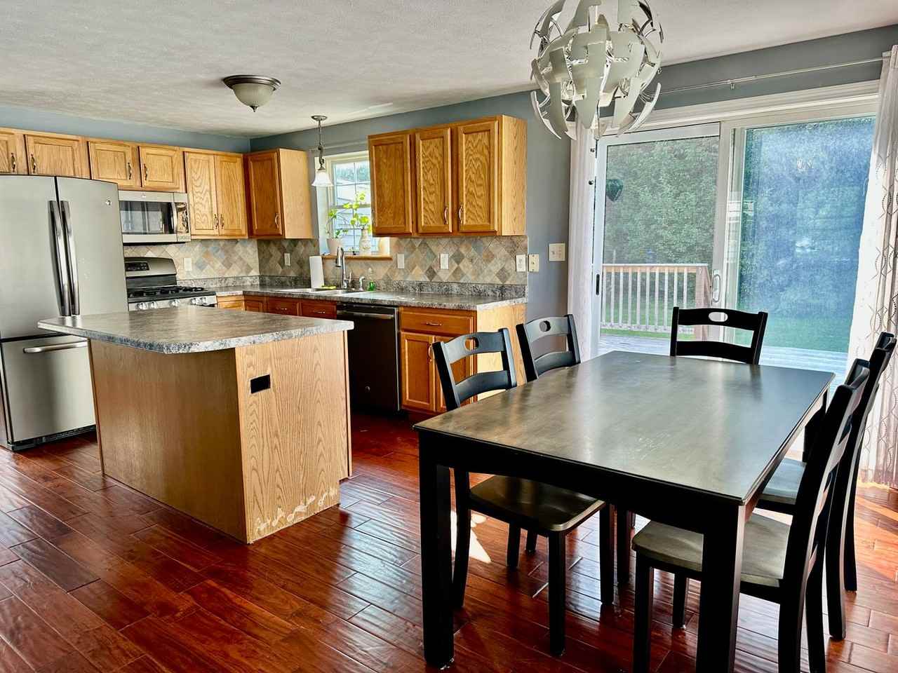 39 Merganser St - Photo 7 of 45
