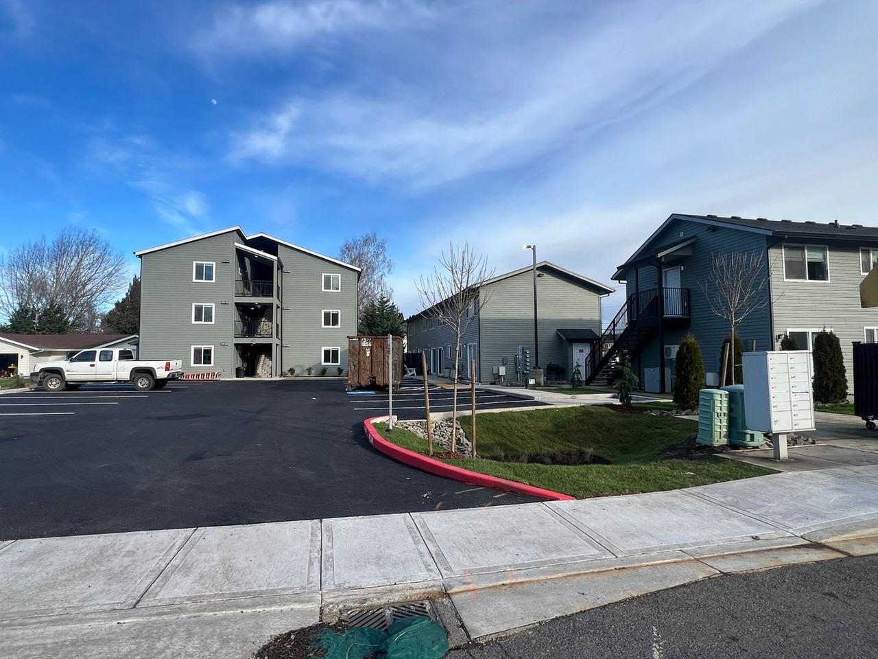 BOZARTH 2 - Photo 2 of 50