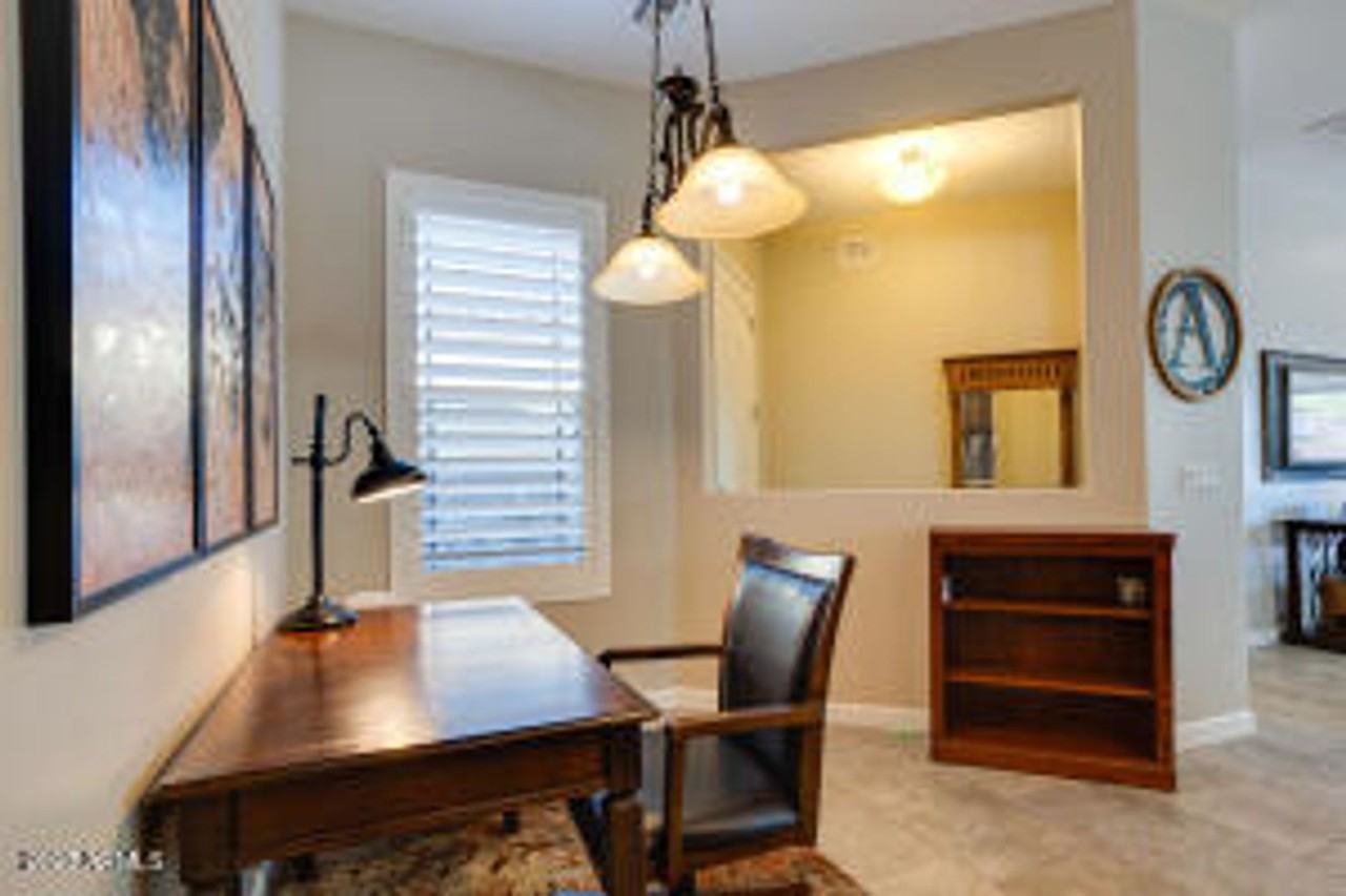 2141 N 88th St - Photo 3 of 31