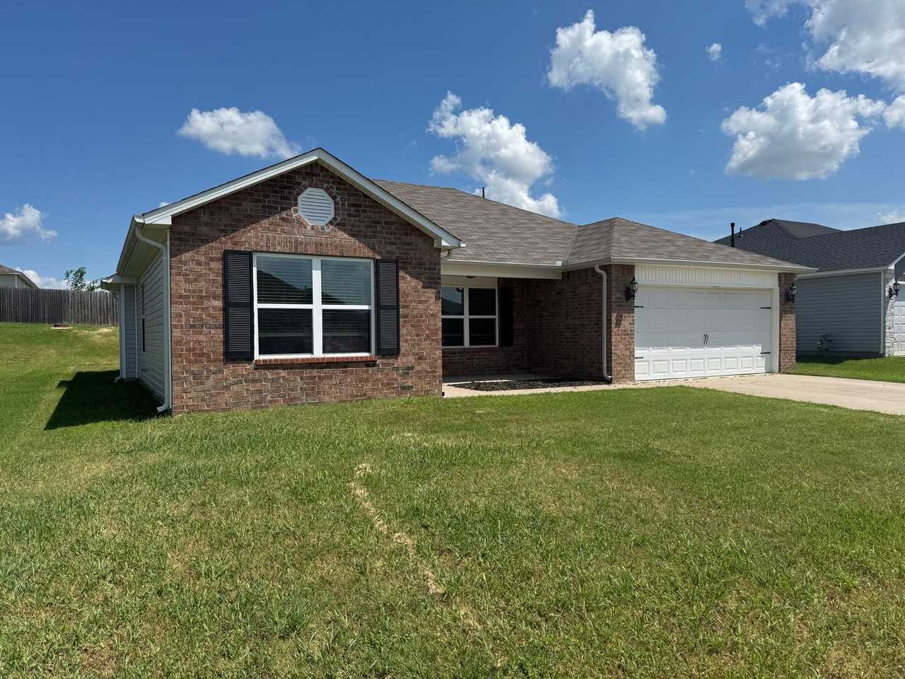 3707 S 151 Ave E - Photo 2 of 13