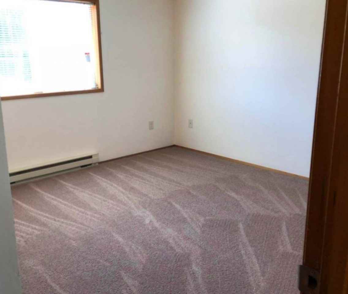 #359 KINGS POINTE - Photo 2 of 11