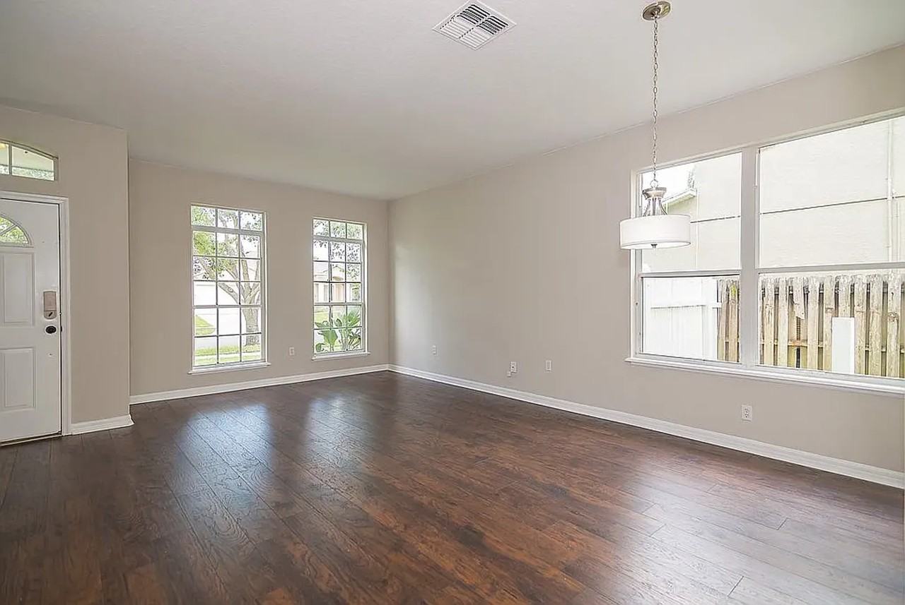 1518 Nestlewood Trl - Photo 4 of 26