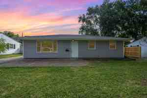 featured image of 3956 Montevideo Dr