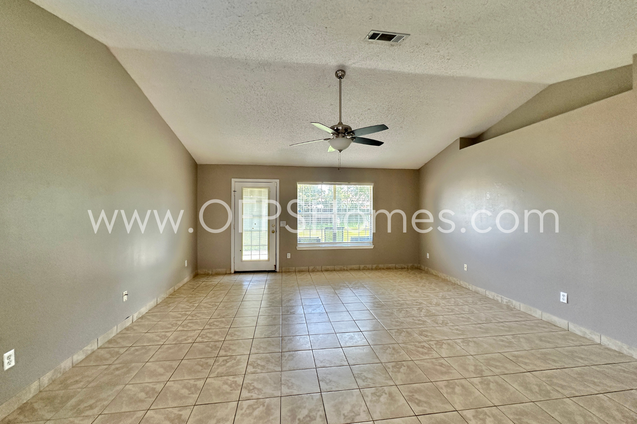 2837 Atoka Trl - Photo 7 of 17