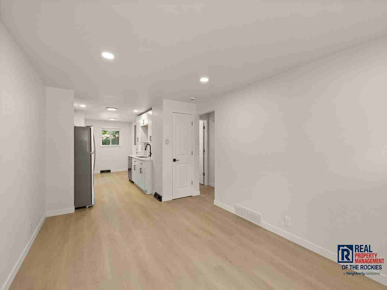 1204 Castlerock Dr - Photo 7 of 16