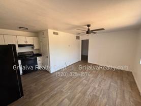 2322 Elaine Blvd - Photo 1 of 1