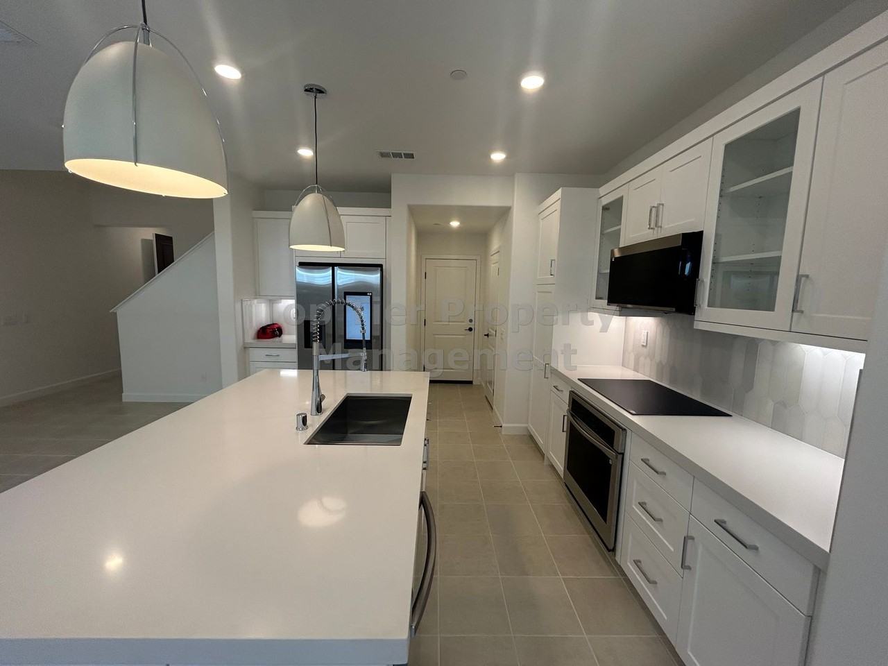 637 Propulsion Rd - Photo 2 of 27