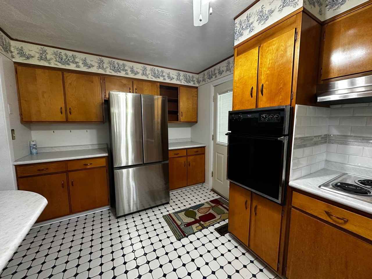 2696 Lakemoore Dr - Photo 7 of 50