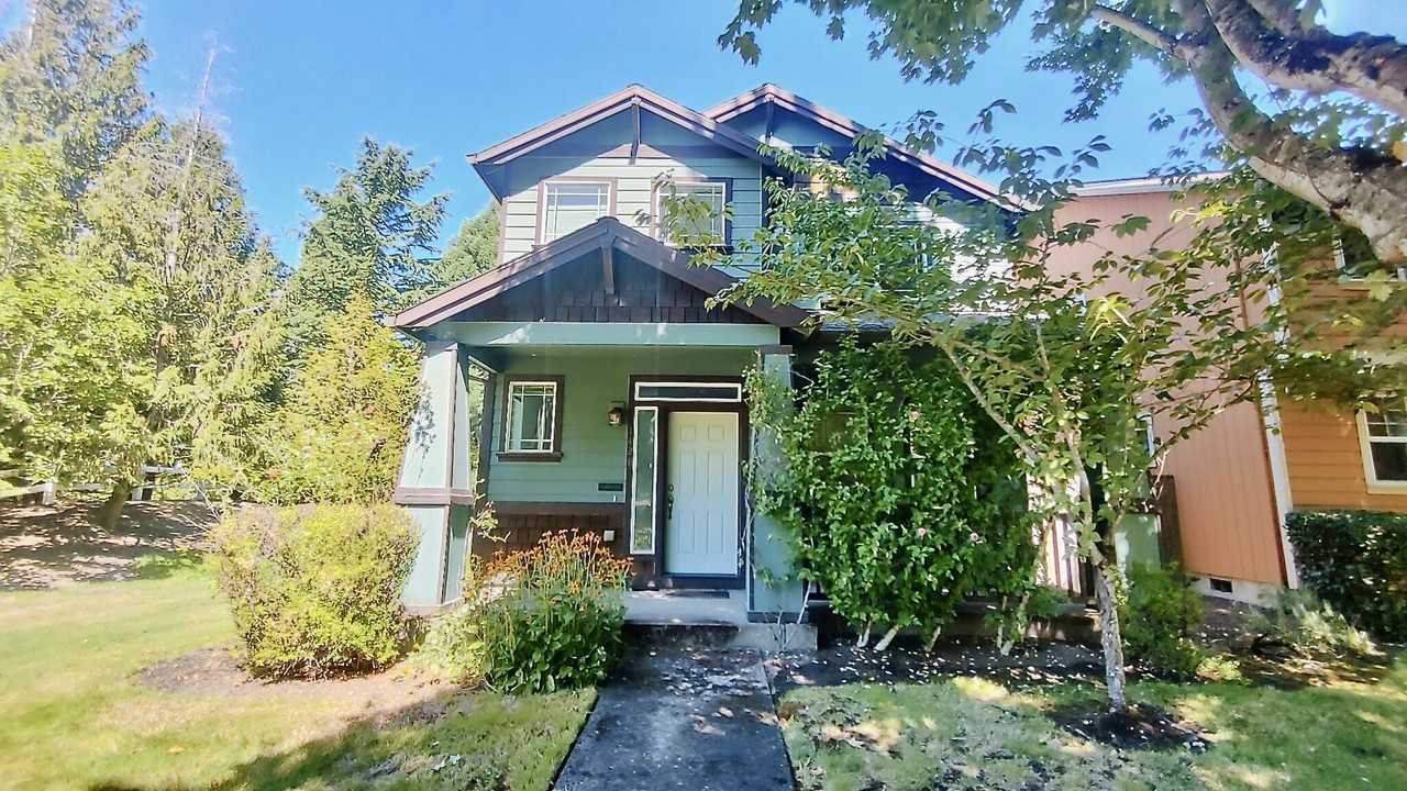 1428 Se Kobus Way - Photo 2 of 41