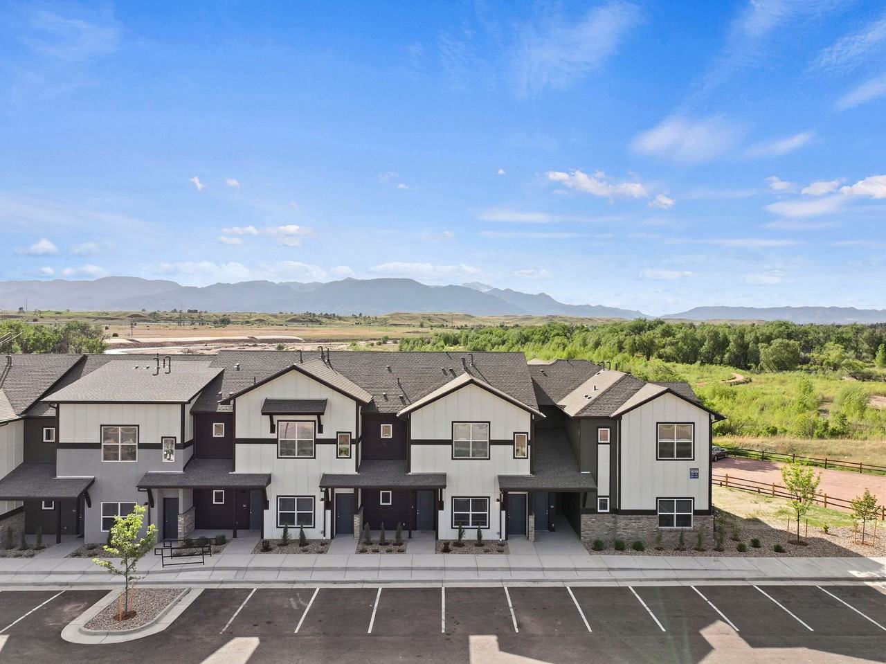 Overlook at Fountain Creek - Photo 4 of 8