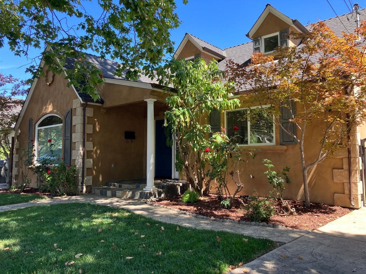 1466 Iris Ct - Photo 2 of 39