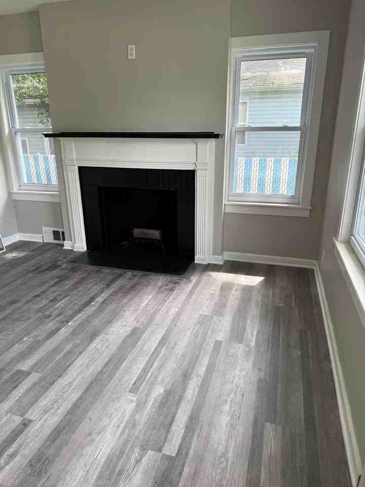 3725 Tyler St - Photo 6 of 25