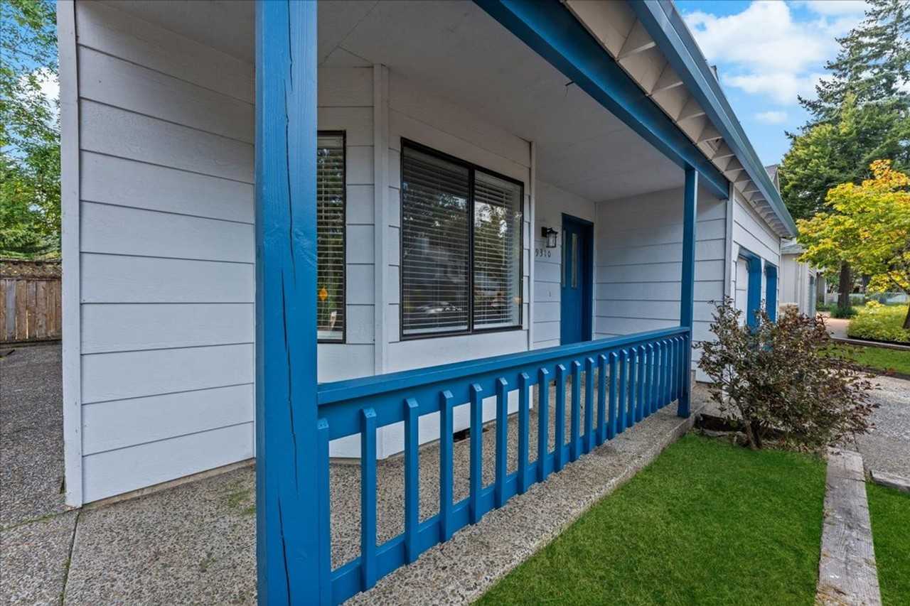 9310 Sw Tonopah St - Photo 3 of 50