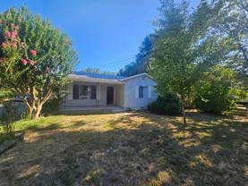 571 Clover Dr - Photo 1 of 1