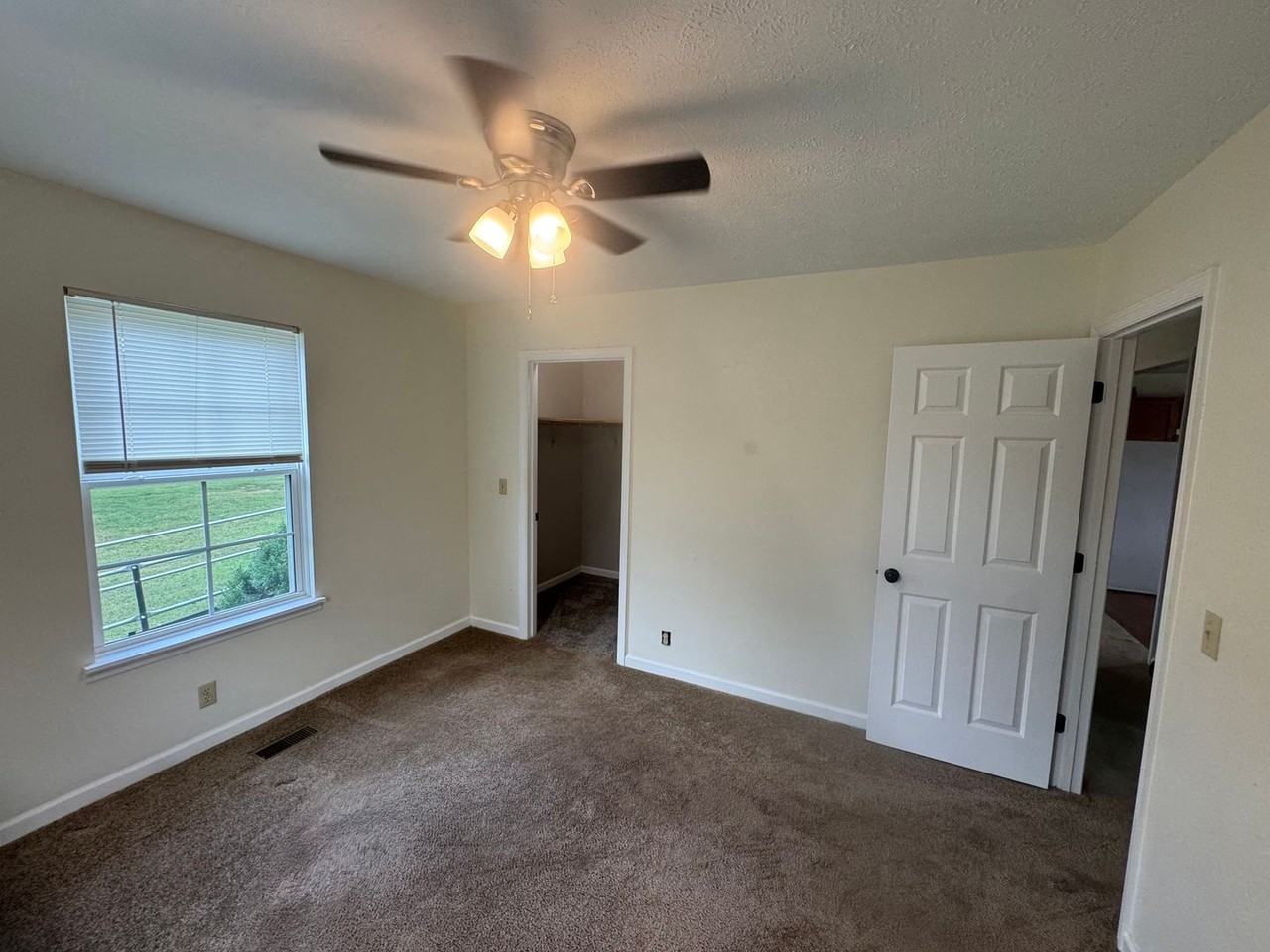 9948 Stewarts Ferry Pike - Photo 5 of 12