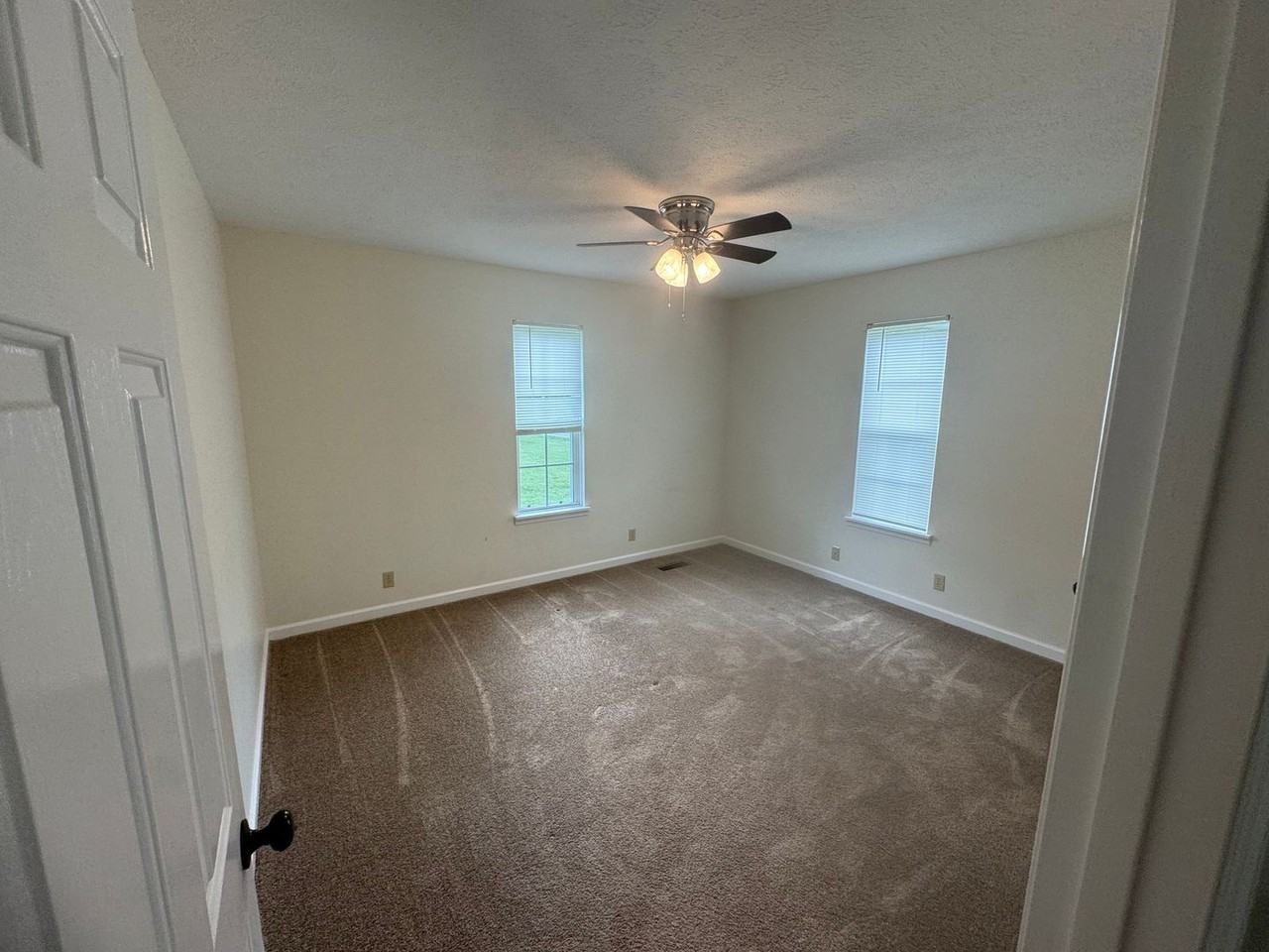 9948 Stewarts Ferry Pike - Photo 7 of 12