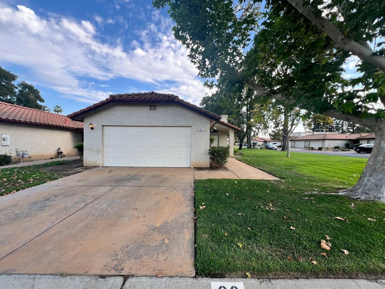 92 Rosewood Cir - Photo 2 of 19