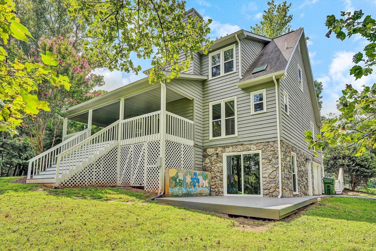 400 N Church Dr - Photo 2 of 16