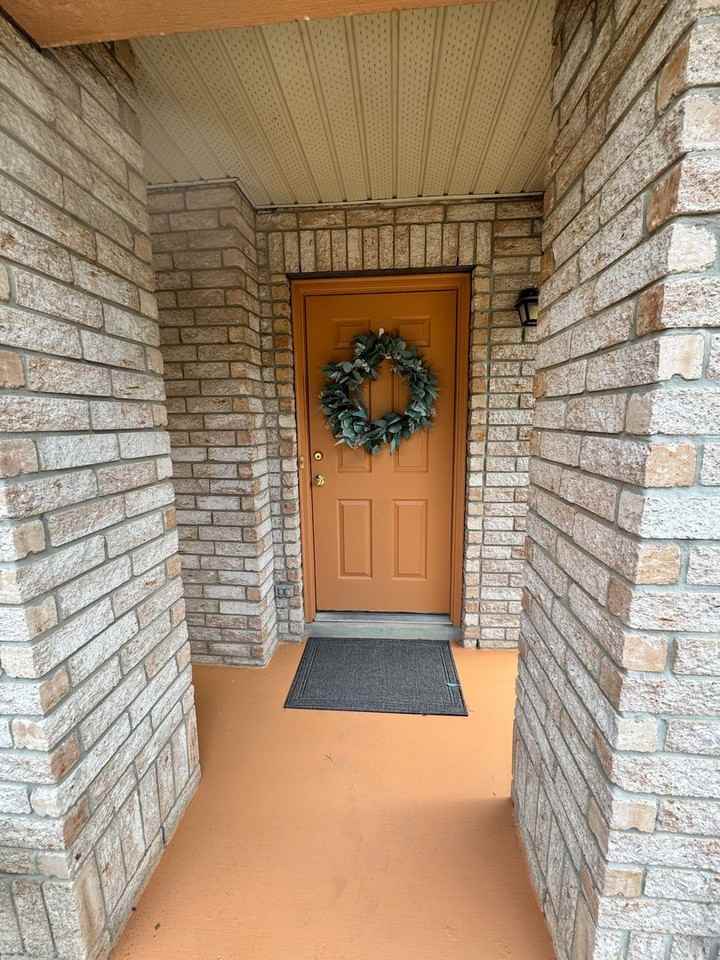 26 Viking Oak - Photo 4 of 30