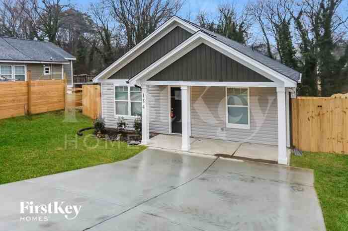 134 Fort Worth Ave - Photo 2 of 15