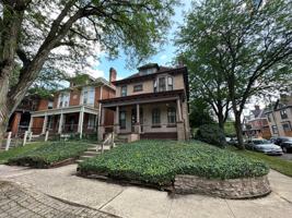 featured image of 353 W 8th Ave