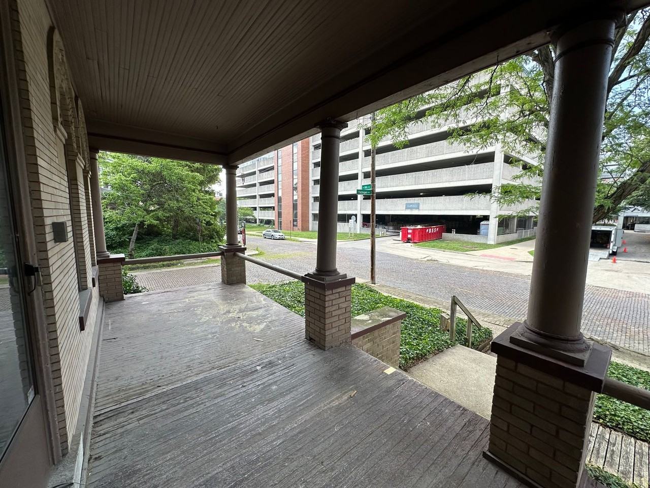 353 W 8th Ave - Photo 2 of 38