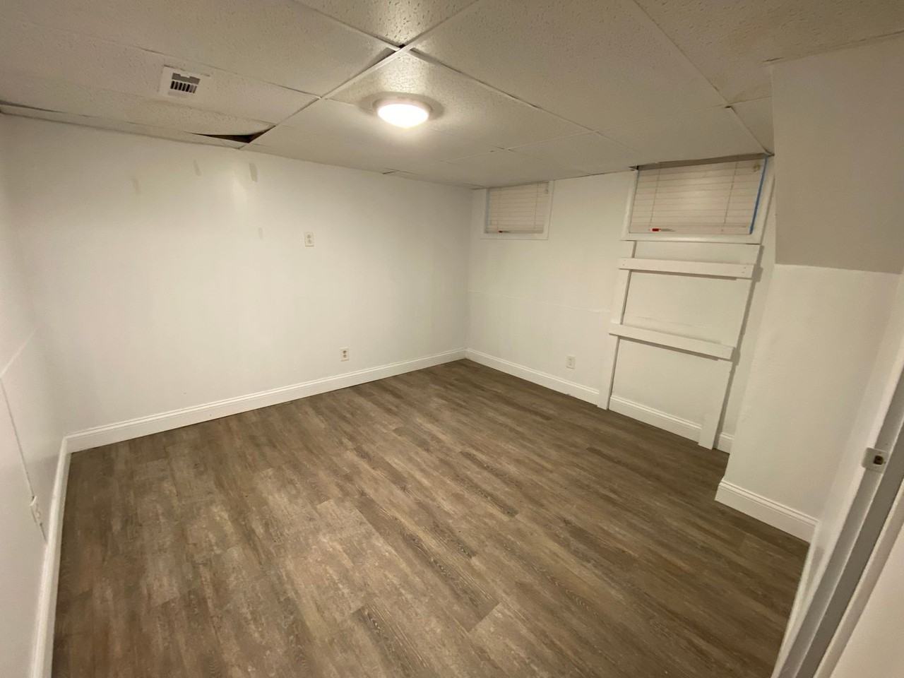 161 E 13th Ave - Photo 4 of 17