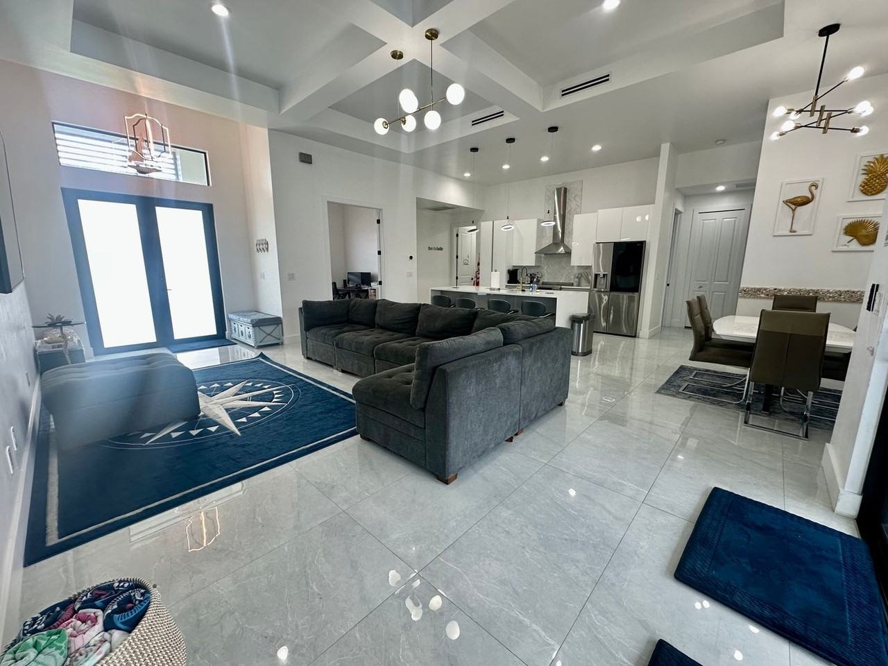 2117 Ne 1st Ave - Photo 6 of 21