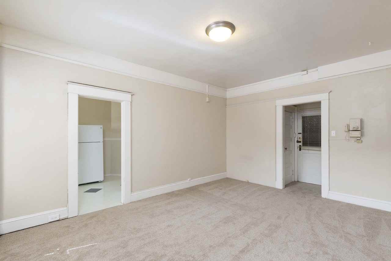 KINGSBURY APARTMENTS (KING01) - Photo 7 of 50