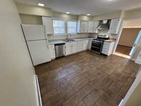 60 Park St #3 - Photo 1 of 1