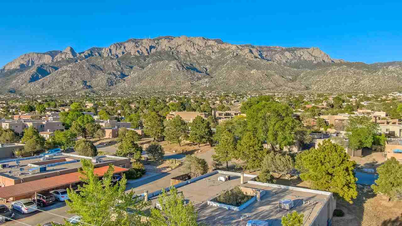 785 Tramway Pl Ne #B - Photo 2 of 50