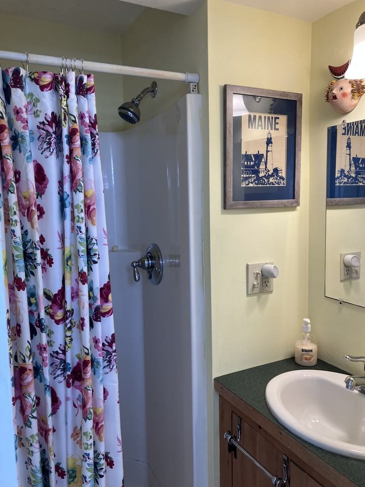 11 Water St #D - Photo 7 of 17