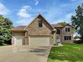 featured image of 34W532 Colley Dr