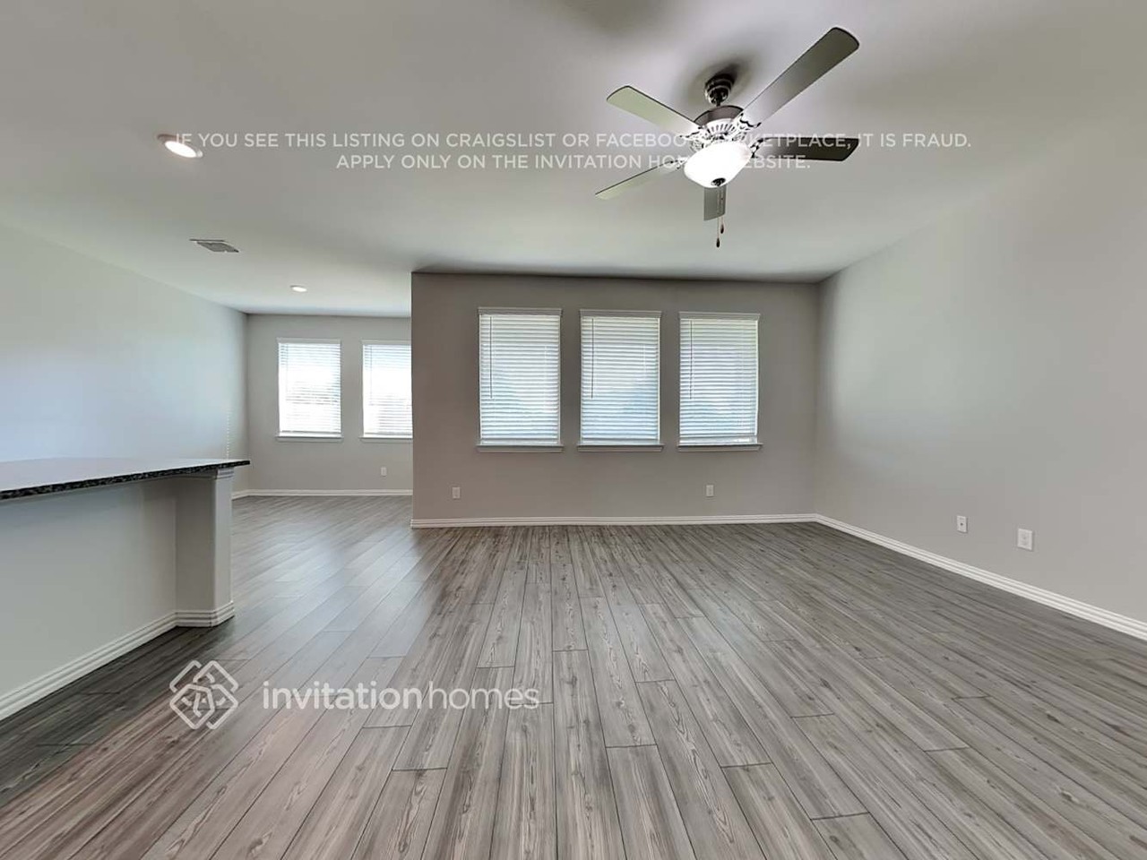 617 Fitzroy Ln - Photo 3 of 19