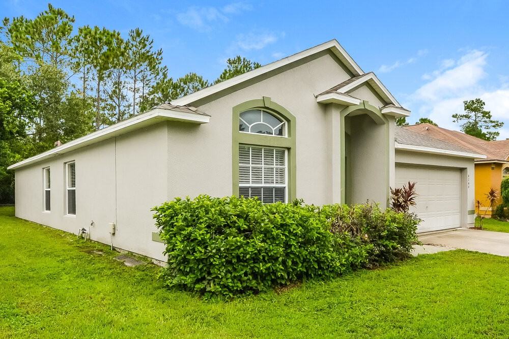 4240 Forest Island Dr - Photo 3 of 16