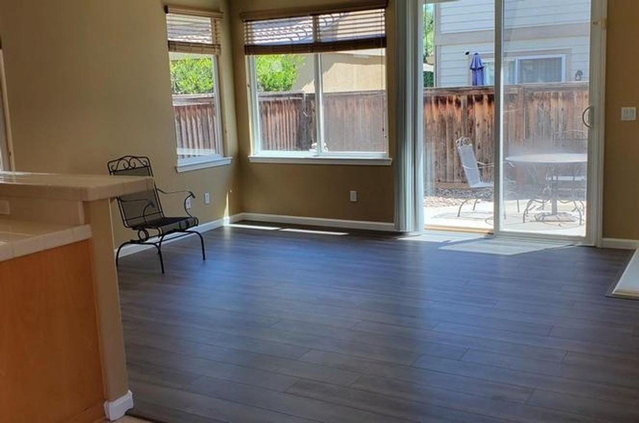 406 Black Rock St - Photo 3 of 14