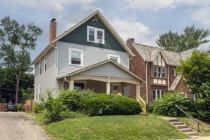 featured image of 2379 Summit St