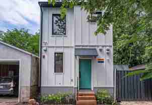 95 Leslie Street #B - Photo 1 of 1