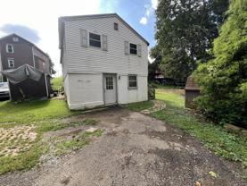 319 1/2 1st St - Photo 1 of 1
