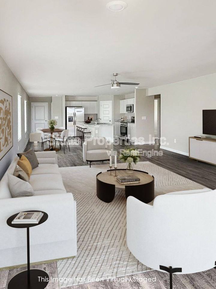 307 Puyallup Rd Sw - Photo 2 of 10