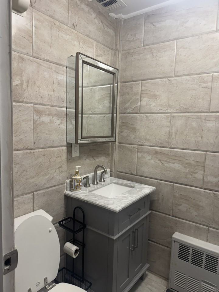 2026 E 54th St #1 - Photo 4 of 5