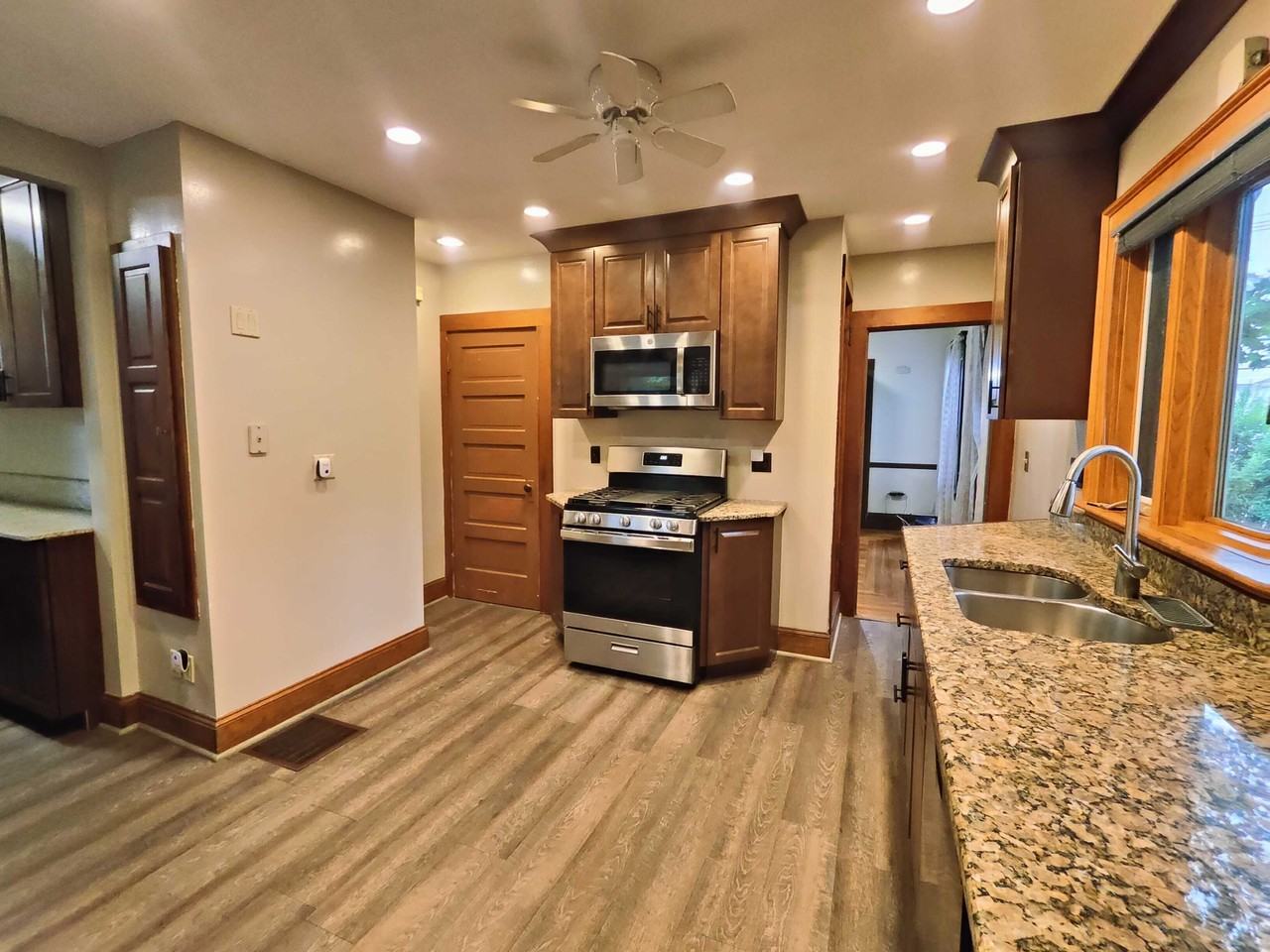1 Walkhill Rd - Photo 2 of 20