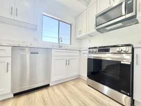 6337 Whitsett Ave #25 - Photo 1 of 1