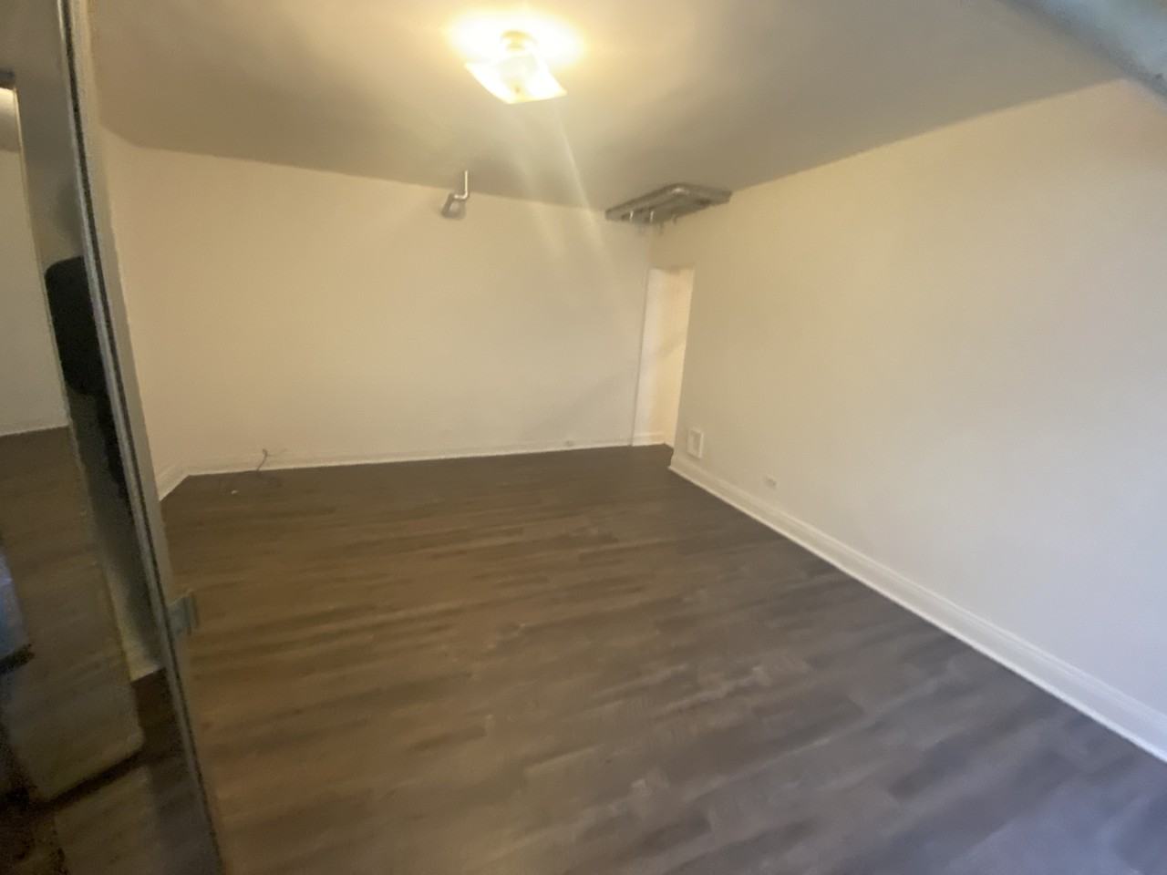 5120 S Harper Ave #L2 - Photo 4 of 12