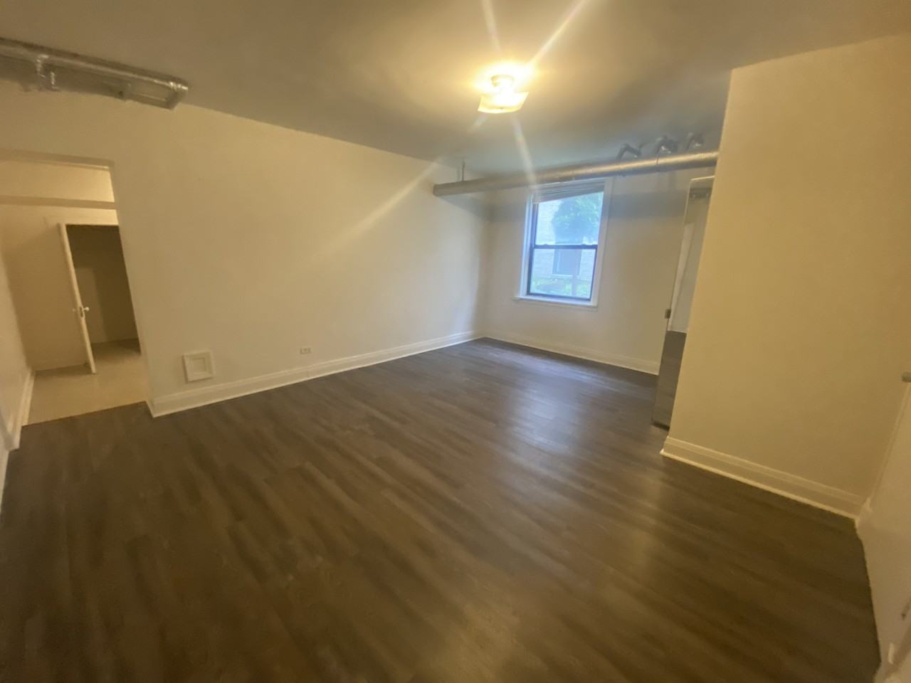 5120 S Harper Ave #L2 - Photo 5 of 12