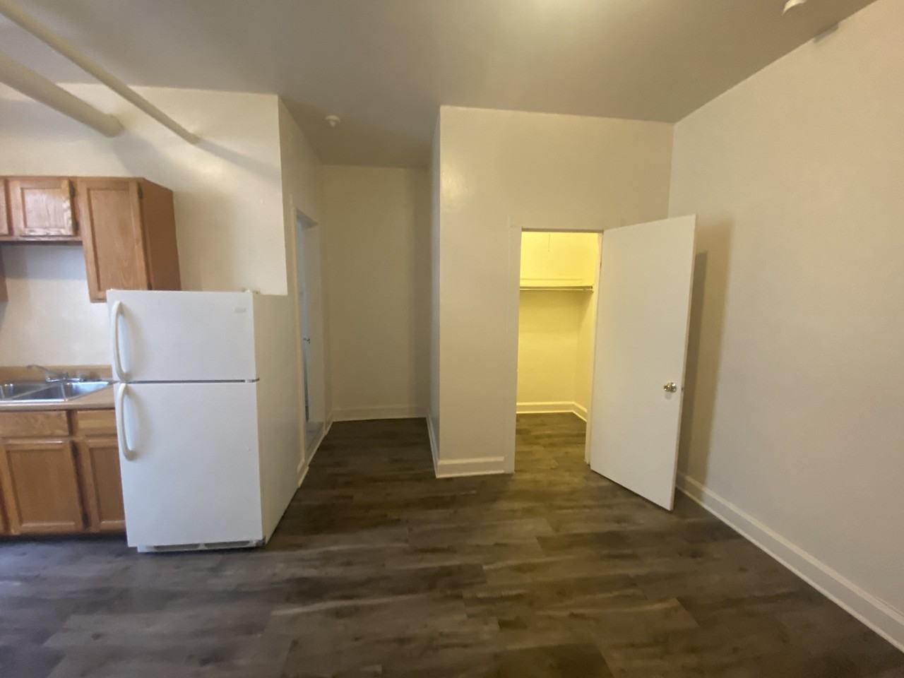 5120 S Harper Ave #L2 - Photo 7 of 12