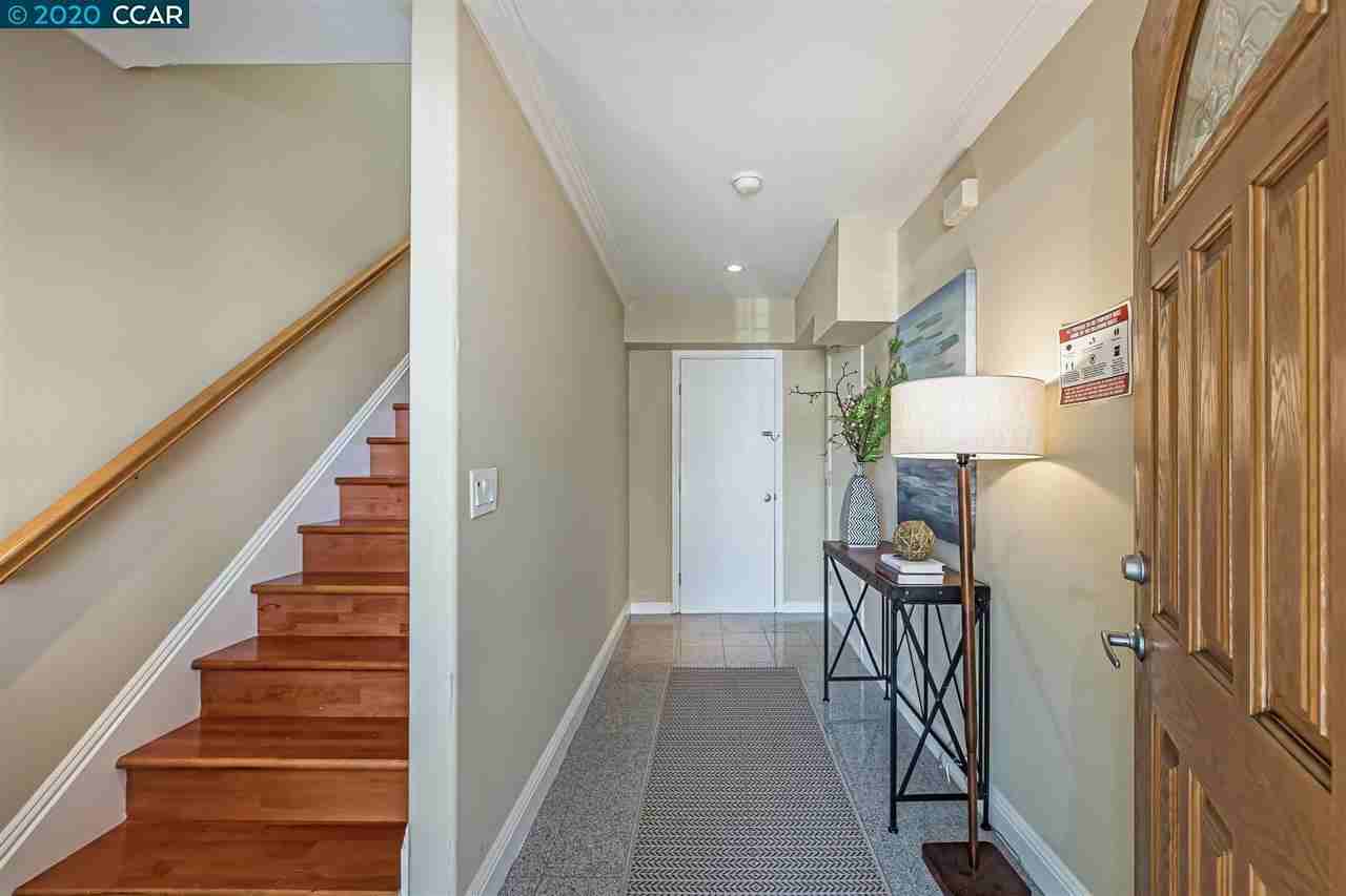 2728 35th Ave #A - Photo 3 of 19