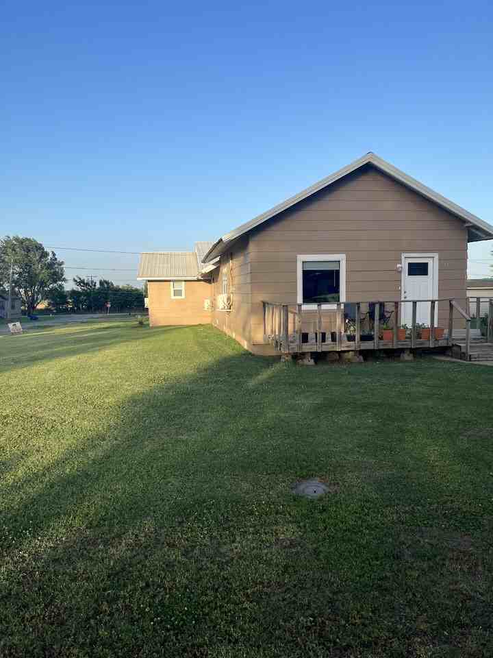531 Garfield St #NA - Photo 2 of 16